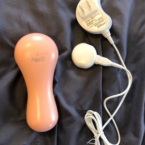 Clarisonic Mia 2 with charger